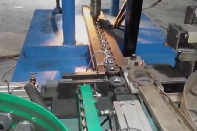 screw production machine